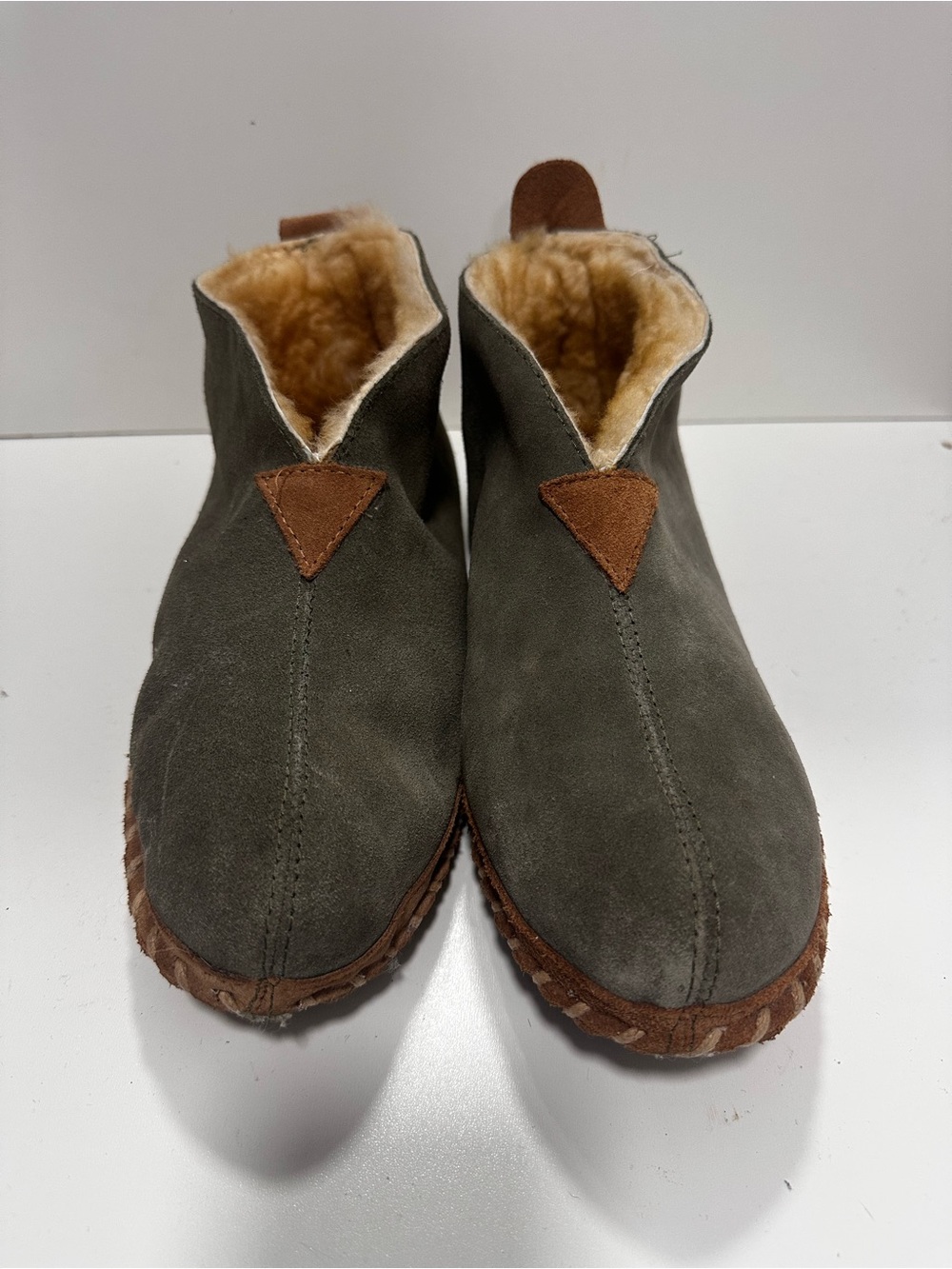 LL Bean Slippers Mens Size US 10 Sherling Lined Suede Leather Brown